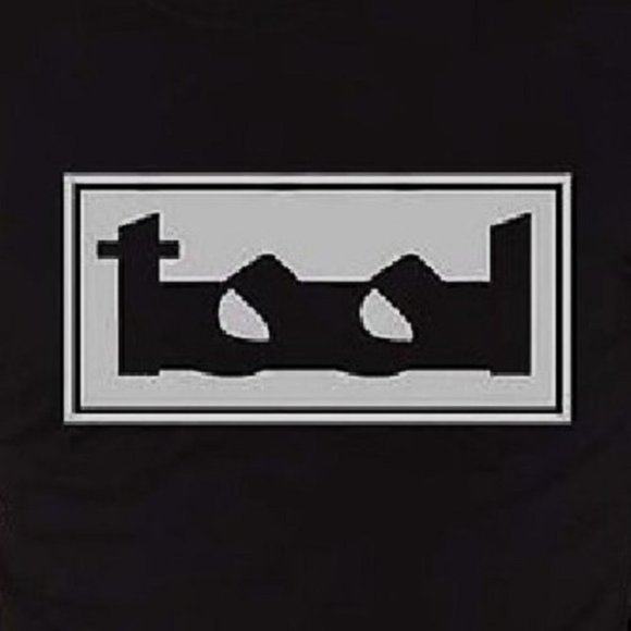 Tool Wirebox Logo metal progressive rock Official T-Shirt L NWT UK made - Picture 3 of 7